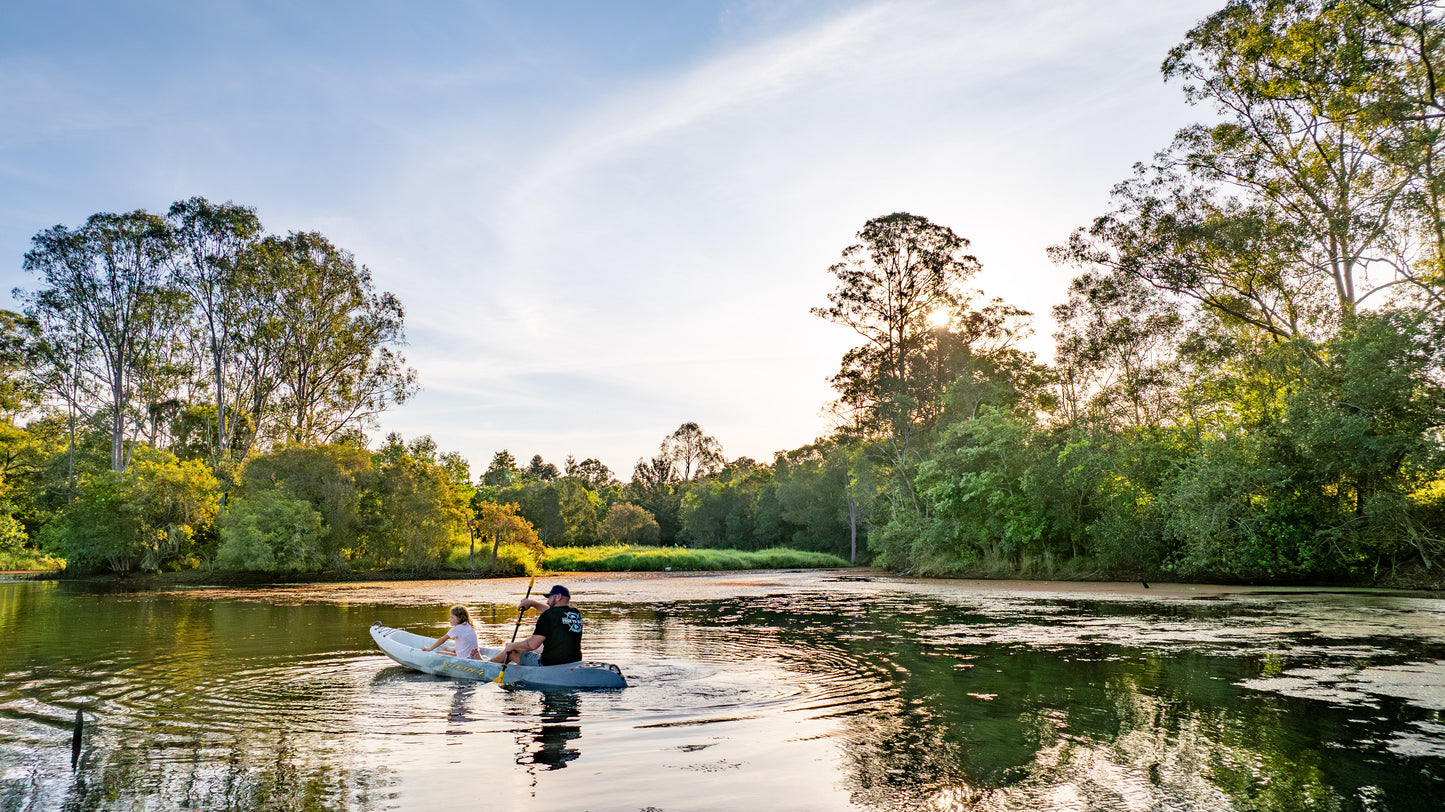 Men's Short Sleeve T-Shirt Round Logo
